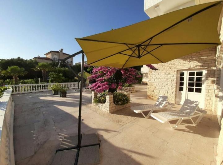 Apartments & Rooms Mila Banjol Exterior photo