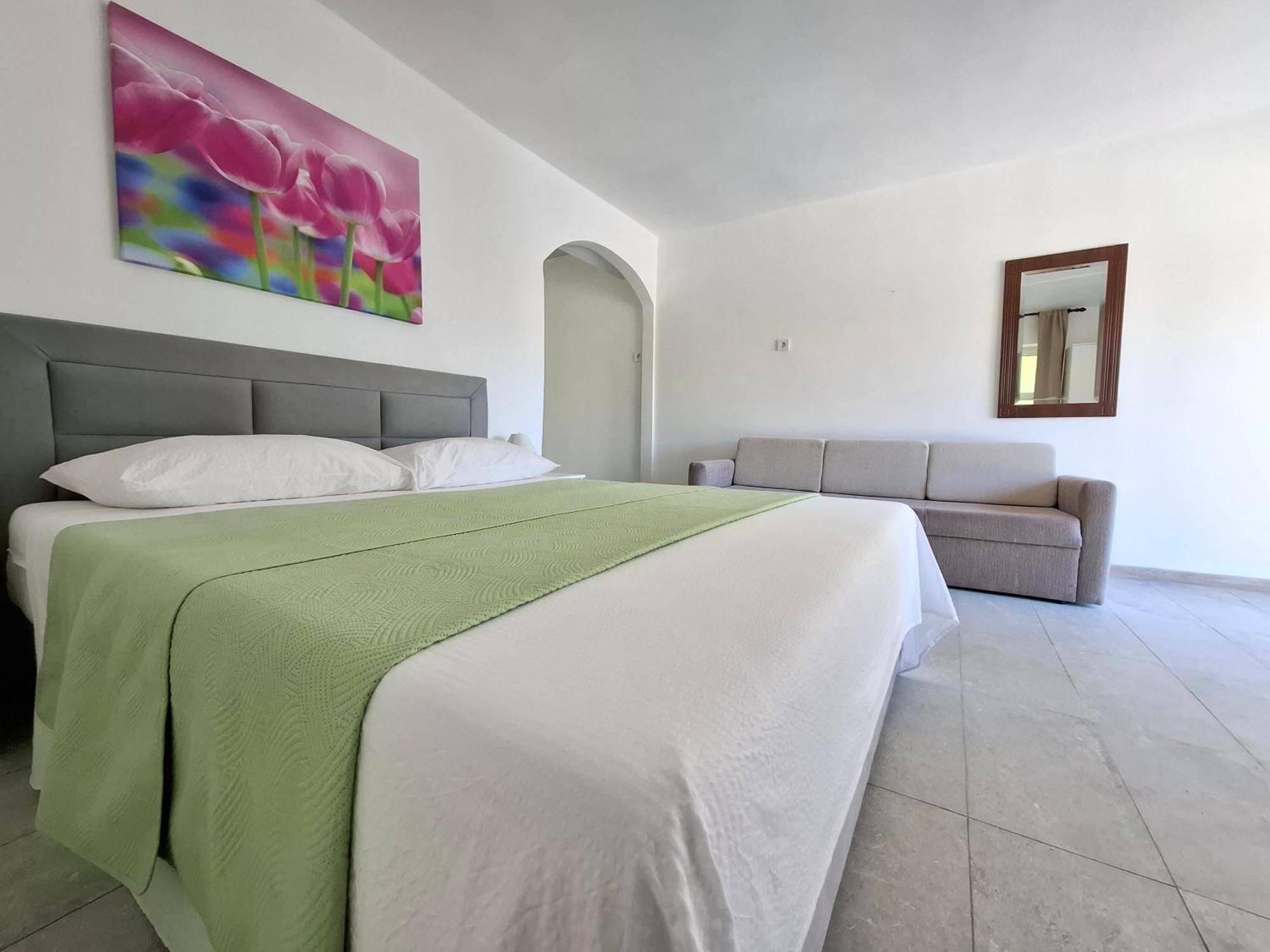 Apartments & Rooms Mila Banjol Exterior photo
