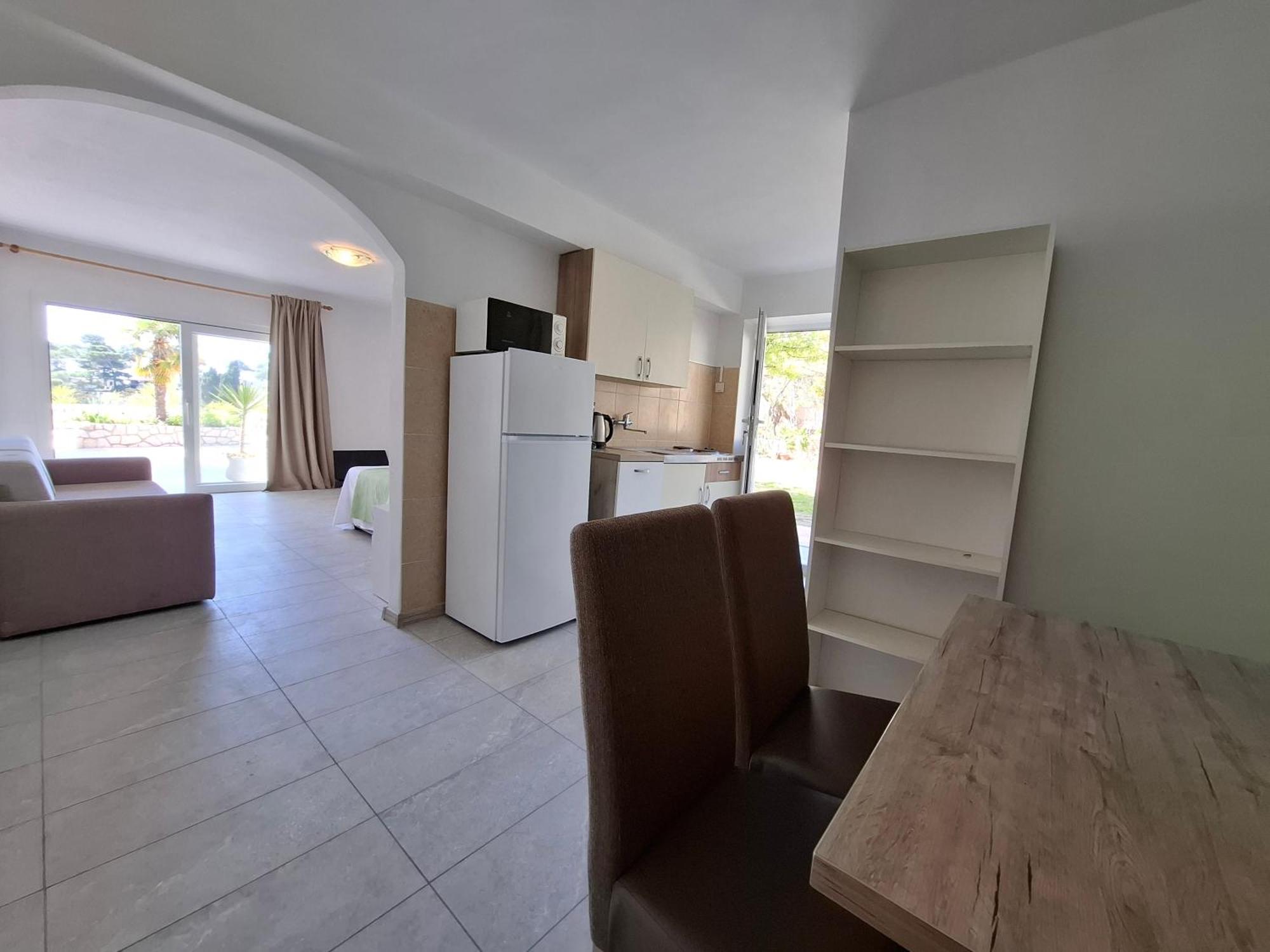 Apartments & Rooms Mila Banjol Exterior photo